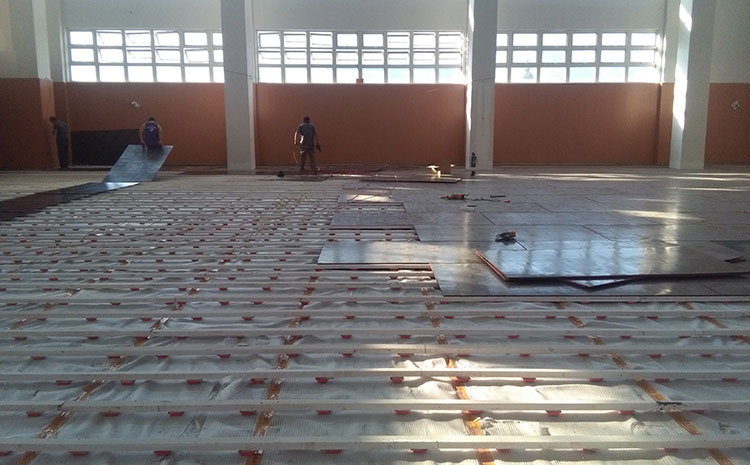 松木體育運(yùn)動地板多少錢一平米?