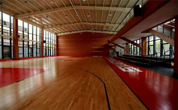 24厚體育木地板市場(chǎng)價(jià)格表