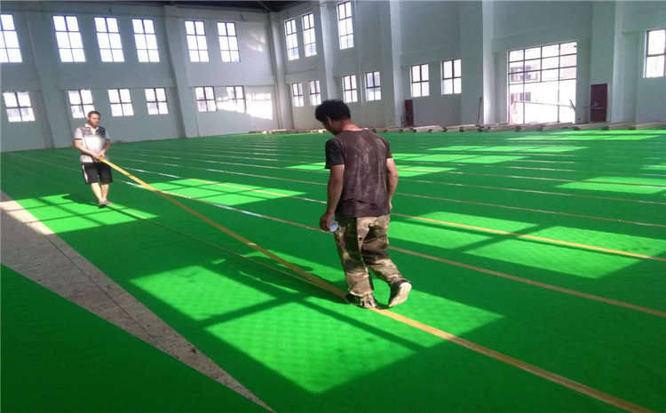 24厚籃球場木地板生產廠**