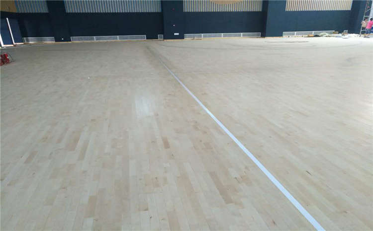 學校排球館木地板圖片及價格