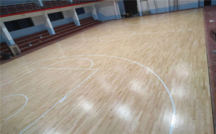 20厚舞臺(tái)運(yùn)動(dòng)木地板哪個(gè)品牌好?