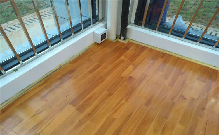 柞木排球館木地板結構