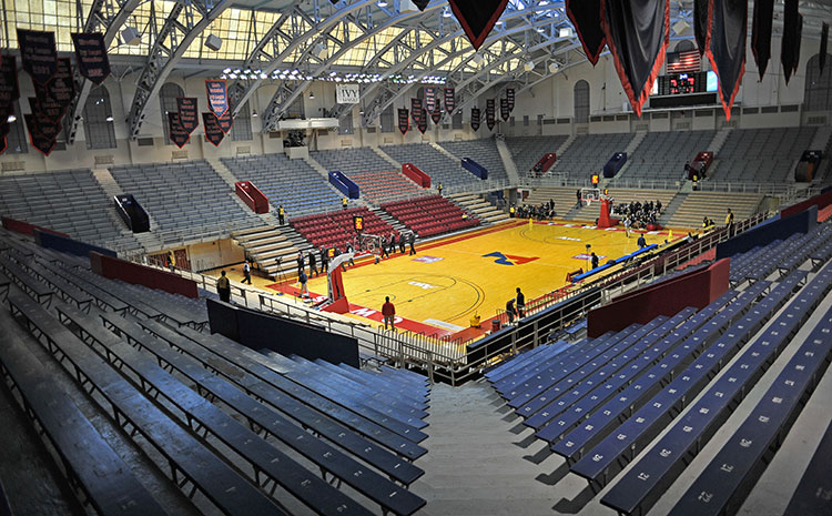 松木怎么保養?運動木地板