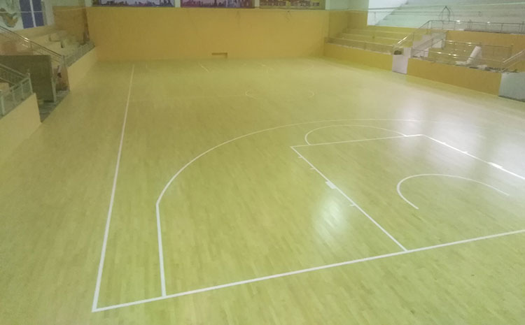 專業的體育木地板批發價格