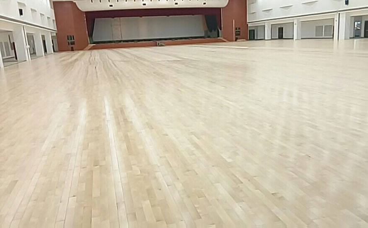 松木舞臺實木地板報價