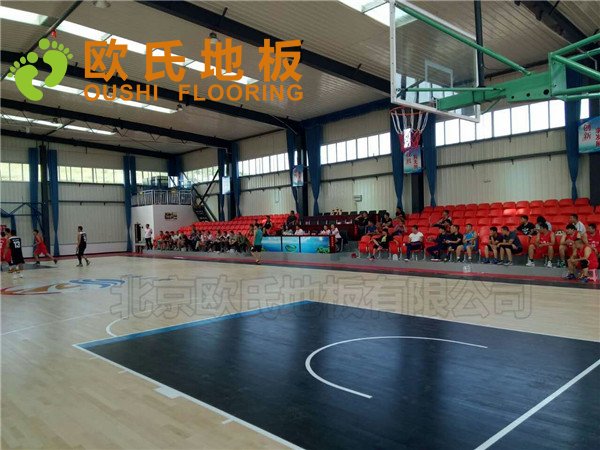 秦皇島海濤萬福公司籃球館木地板項目